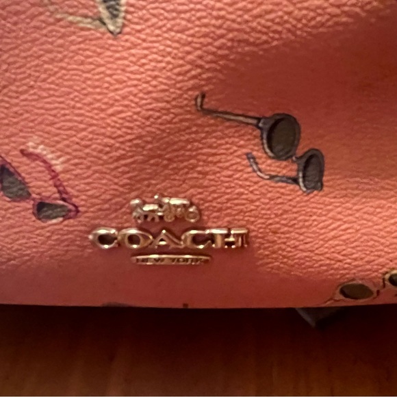 Coach Medium Charlie Backpack w/ Sunglasses Print Perfect for spring / summer - Picture 3 of 16